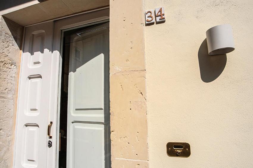 Biddiccia Home In Sicily Noto Luaran gambar