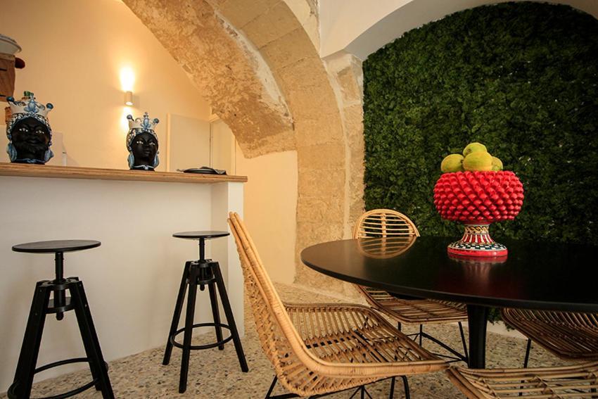 Biddiccia Home In Sicily Noto Luaran gambar